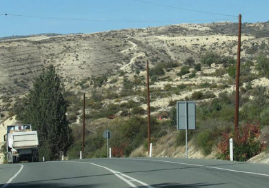 Дорога в горы Троодос